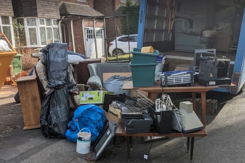 Loft Clearance in High Wycombe: Efficient Property Solutions
